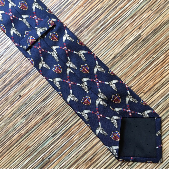 University of Virginia Tie Horsehead Stick Shield - Picture 3 of 5